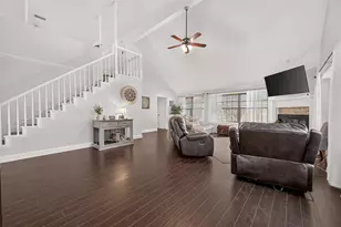14715 Summerway Ln, Houston, TX 77014 - Photo 5