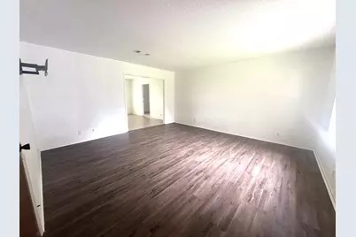 706 University Avenue, Wharton, TX 77488 - Photo 9