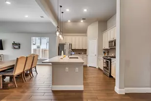 2004 Sadtler Ridge Cir, La Porte, TX 77571 - Photo 19