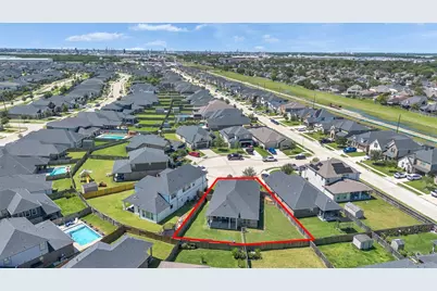2004 Sadtler Ridge Circle, La Porte, TX 77571 - Photo 11