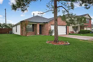 919 Wild Cotton Rd, Rosenberg, TX 77471 - Photo 1