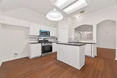 2015 Waverly Glend Drive, Katy, TX 77450 - Photo 13