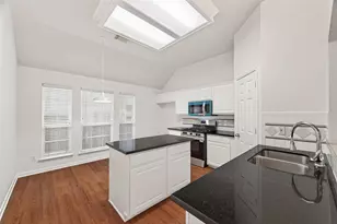 2015 Waverly Glend Dr, Katy, TX 77450 - Photo 11