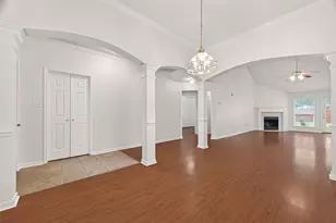 2015 Waverly Glend Dr, Katy, TX 77450 - Photo 5