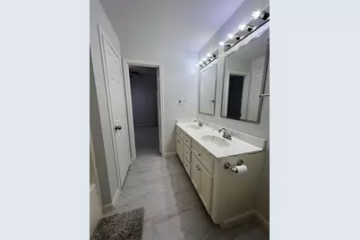 4529 Galesburg St Street, Houston, TX 77051 - Photo 5