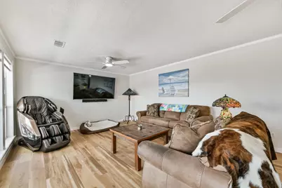 1126 Redfish Street, Bayou Vista, TX 77563 - Photo 9
