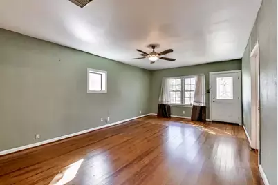 212 Danna Lane, Houston, TX 77009 - Photo 7