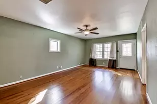 212 Danna Ln, Houston, TX 77009 - Photo 7