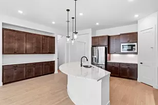 601 Green Ash Wy, Waller, TX 77447 - Photo 3