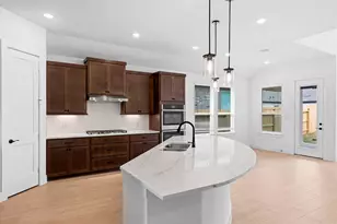 601 Green Ash Wy, Waller, TX 77447 - Photo 5