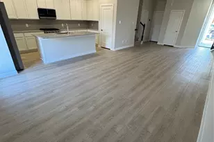 2978 Pk Hl Ln, Stafford, TX 77477 - Photo 5