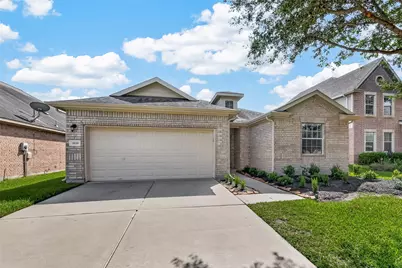 9118 Cavalier Lane, Rosenberg, TX 77469 - Photo 3