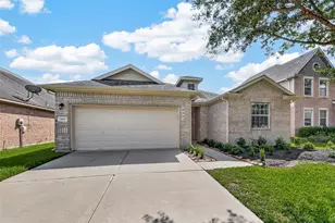 9118 Cavalier Ln, Rosenberg, TX 77469 - Photo 3