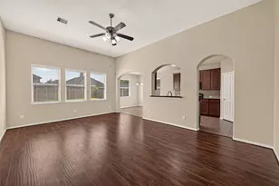9118 Cavalier Ln, Rosenberg, TX 77469 - Photo 7