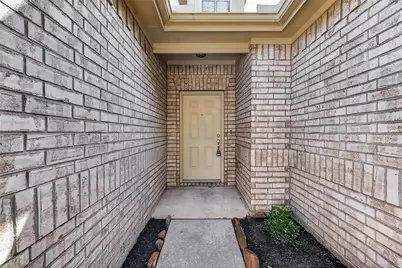 9118 Cavalier Lane, Rosenberg, TX 77469 - Photo 5