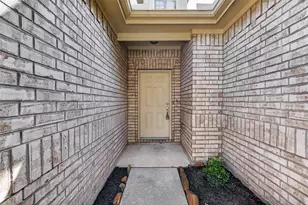 9118 Cavalier Ln, Rosenberg, TX 77469 - Photo 5