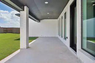 428 Soaring Sparrow Trl, Katy, TX 77493 - Photo 17