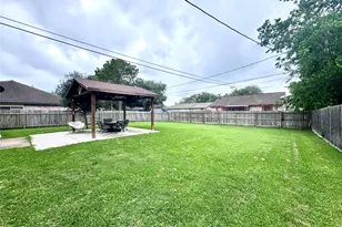 2809 La Mesa St, Bay City, TX 77414 - Photo 21