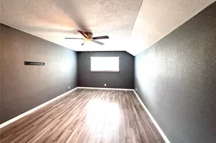 2809 La Mesa St, Bay City, TX 77414 - Photo 13