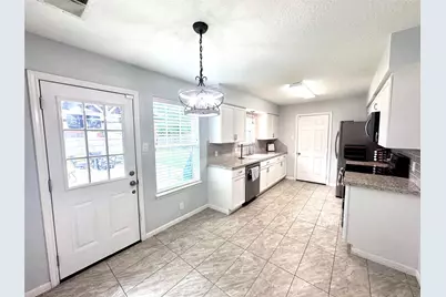 2809 La Mesa Street, Bay City, TX 77414 - Photo 3
