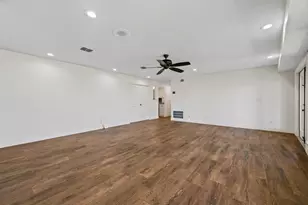 11707 Edgewater Ct, Montgomery, TX 77356 - Photo 33