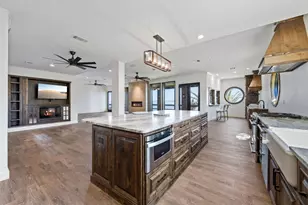 11707 Edgewater Ct, Montgomery, TX 77356 - Photo 13