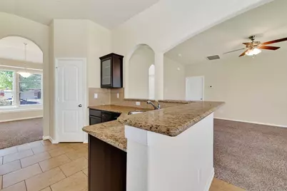 5538 Casa Martin Drive, Katy, TX 77449 - Photo 17