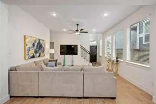 10014 Nectar Path, Iowa Colony, TX 77583 - Photo 7