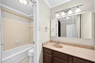 18046 Garden Manor Dr, Houston, TX 77084 - Photo 31