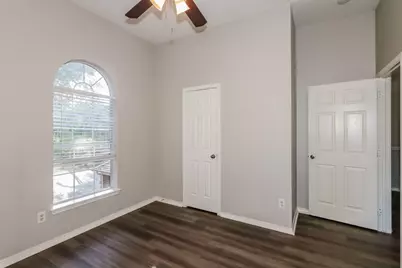 9510 Wakefield Village Drive, Houston, TX 77095 - Photo 13