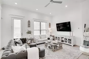 2214 Arabelle St, Houston, TX 77007 - Photo 15