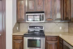 2435 Newark Cir, College Station, TX 77845 - Photo 9