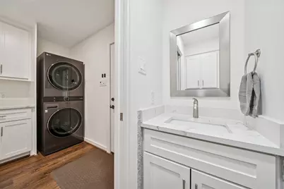 6422 Waltway Drive, Houston, TX 77008 - Photo 23