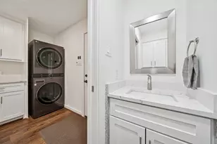 6422 Waltway Dr, Houston, TX 77008 - Photo 23