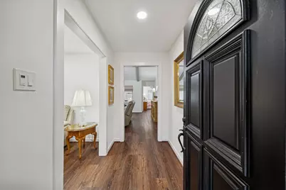 6422 Waltway Drive, Houston, TX 77008 - Photo 3