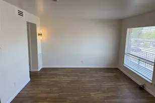 1529 Wirt Rd, Houston, TX 77055 - Photo 7