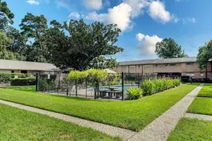 1529 Wirt Rd, Houston, TX 77055 - Photo 19
