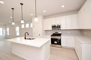 8302 Red Shiner Wy, Fulshear, TX 77441 - Photo 11