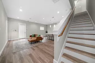 8402 Curry Rd, Houston, TX 77093 - Photo 29