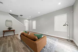 8402 Curry Rd, Houston, TX 77093 - Photo 27