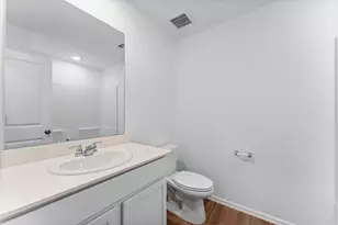 318 Hbr Bnd Ct, Willis, TX 77378 - Photo 7