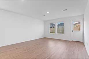 318 Hbr Bnd Ct, Willis, TX 77378 - Photo 25