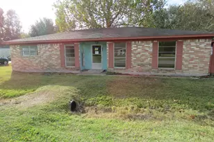 136 Campbell Rd, Winnie, TX 77665 - Photo 21