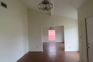 136 Campbell Rd, Winnie, TX 77665 - Photo 3