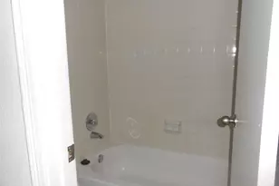 2750 Holly Hall St, Houston, TX 77054 - Photo 15