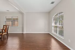 523 Burham Ln, League City, TX 77573 - Photo 5