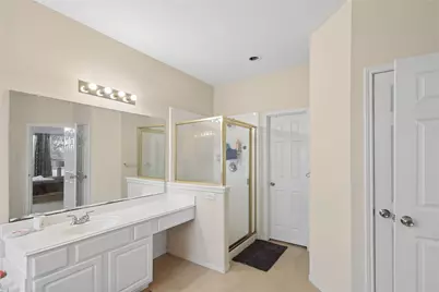 2614 Sunset Lake Drive, Sugar Land, TX 77478 - Photo 21