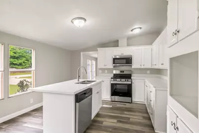 16323 Fawn Ridge Drive, Conroe, TX 77302 - Photo 9
