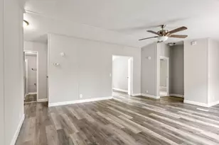 16323 Fawn Ridge Dr, Conroe, TX 77302 - Photo 5