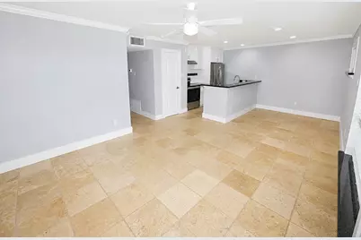8118 Albacore Drive #7, Houston, TX 77074 - Photo 5